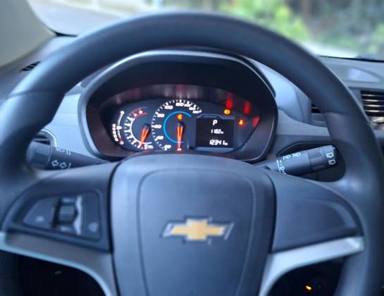 CHEVROLET SPIN 1.8 LS 8V FLEX 4P AUTOMÁTICO